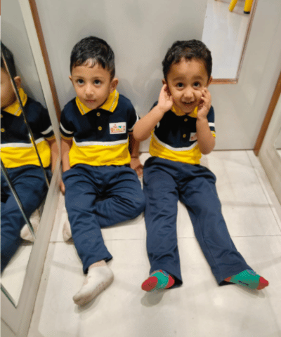 day care hero image back